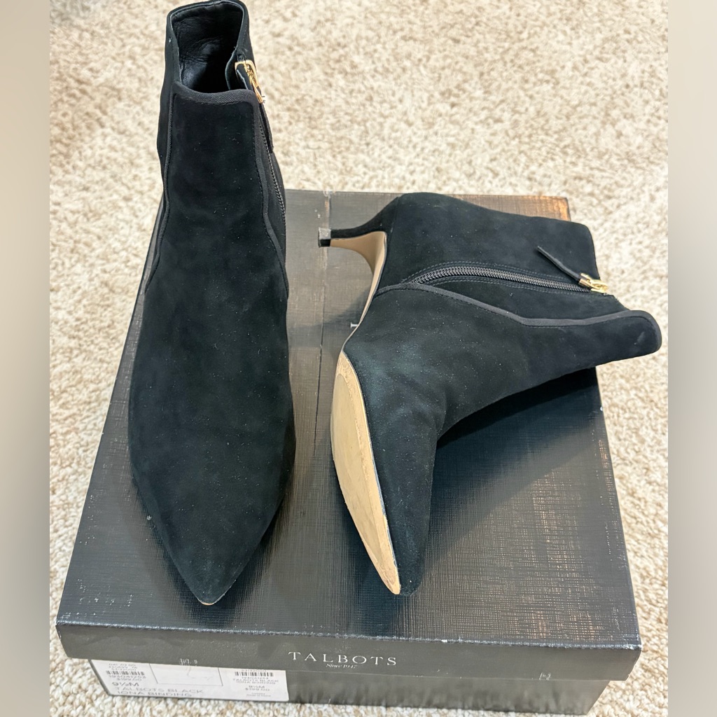 Preloved Worn Once Sz 9.5 Talbots Black Iona Kitten Heeled Ankle Boots With Zip